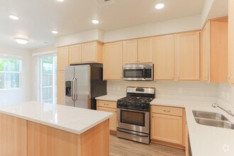 3 Bed 2.5 Bath 71 floor plan